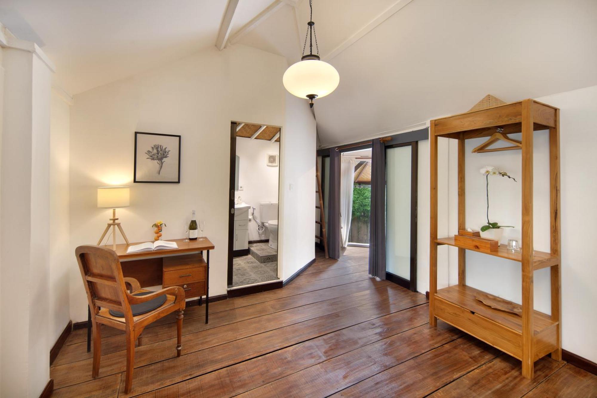 Private 7 Bed, 7,5 Bath, Hazel With Pool, Close To The