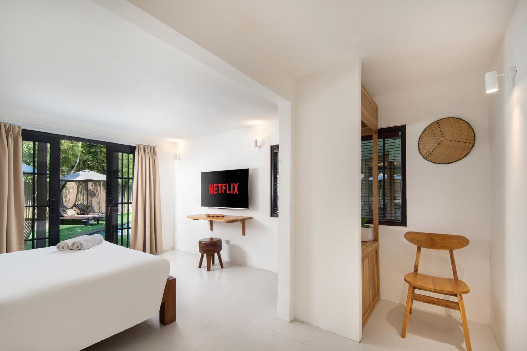 Villa Private 7 Bed, 7,5 Bath, Hazel With Pool, Close To The Kuta (Bali)
