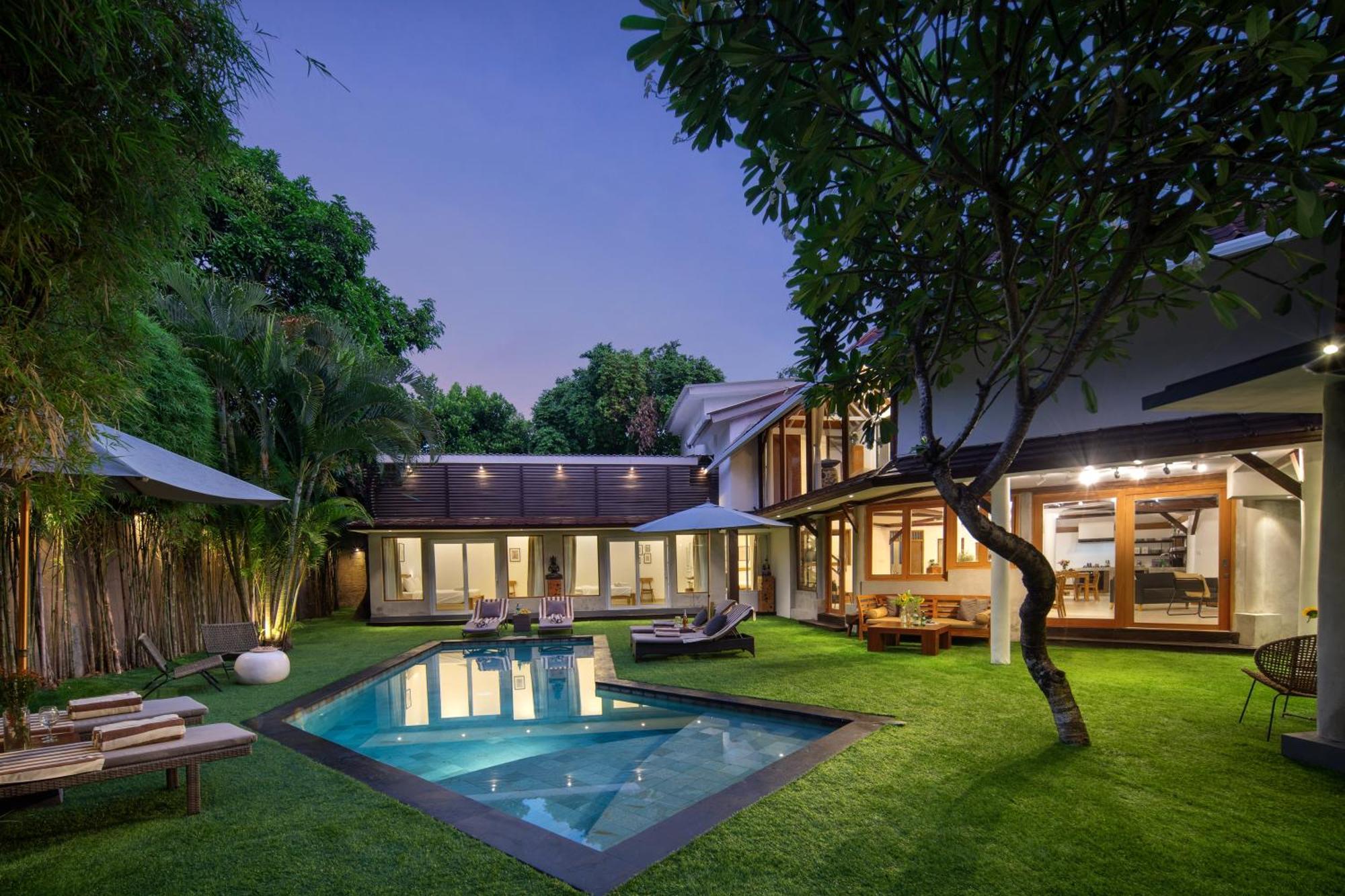 Villa Private 7 Bed, 7,5 Bath, Hazel With Pool, Close To The