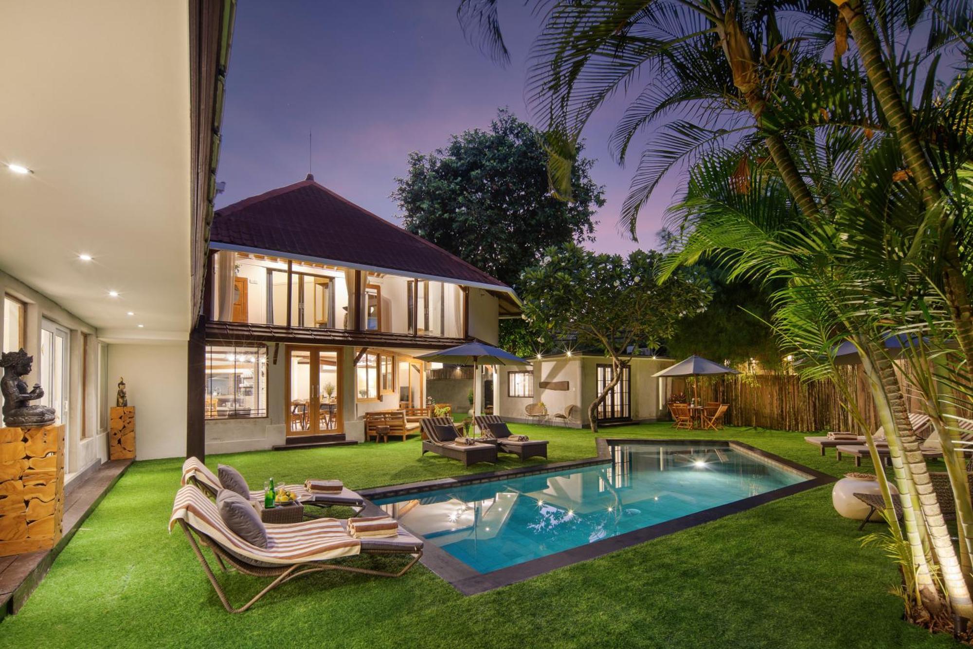 Private 7 Bed, 7,5 Bath, Hazel With Pool, Close To The